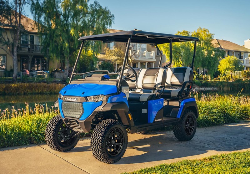 14” WHEELS WITH 23” OFFROAD-STYLE TIRES